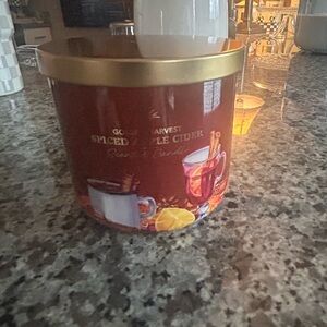 Spiced Apple Cider Candle - Red and Gold